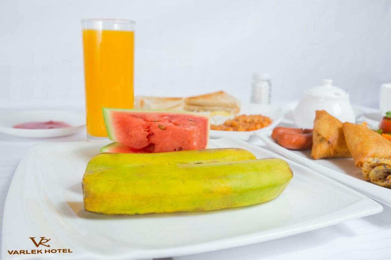 Varlek Hotel Darüsselam Dış mekan fotoğraf