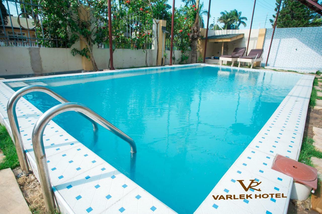Varlek Hotel Darüsselam Dış mekan fotoğraf
